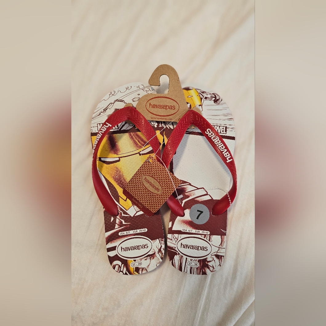 Brand New Havaianas Marvel Red Flip Flops